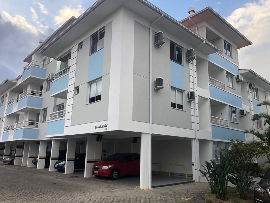 Em Canasvieiras Apartamento