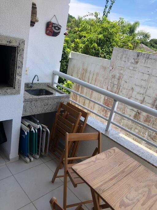 Em Canasvieiras Apartamento *